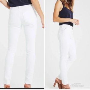 Adriano Goldschmied Prima Cigarette Leg White Denim size 26R